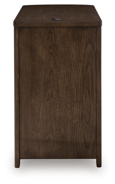 Camdill Chairside End Table - CasaBella Furniture (San Antonio, TX)