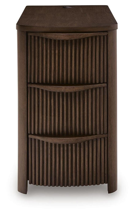 Camdill Chairside End Table - CasaBella Furniture (San Antonio, TX)