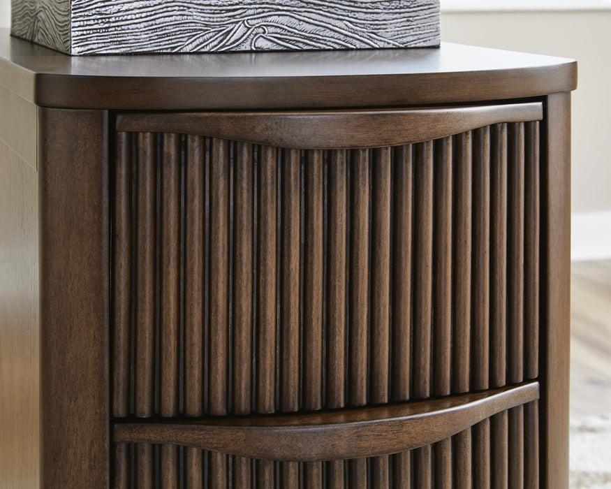 Camdill Chairside End Table - CasaBella Furniture (San Antonio, TX)
