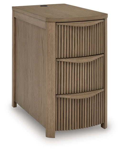 Camdill Chairside End Table - CasaBella Furniture (San Antonio, TX)