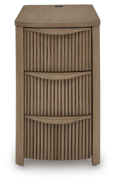 Camdill Chairside End Table - CasaBella Furniture (San Antonio, TX)