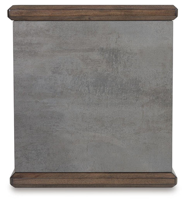 Kallenny End Table - CasaBella Furniture (San Antonio, TX)