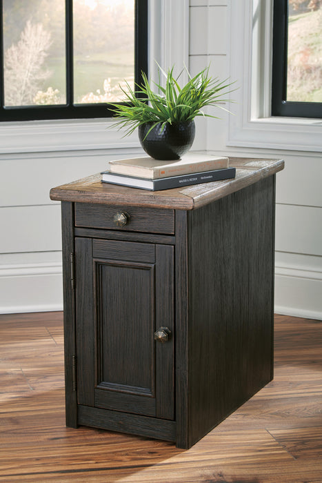 Tyler Creek End Table Set - CasaBella Furniture (San Antonio, TX)
