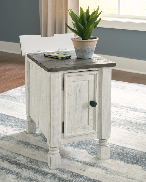 Havalance Chairside End Table - CasaBella Furniture (San Antonio, TX)
